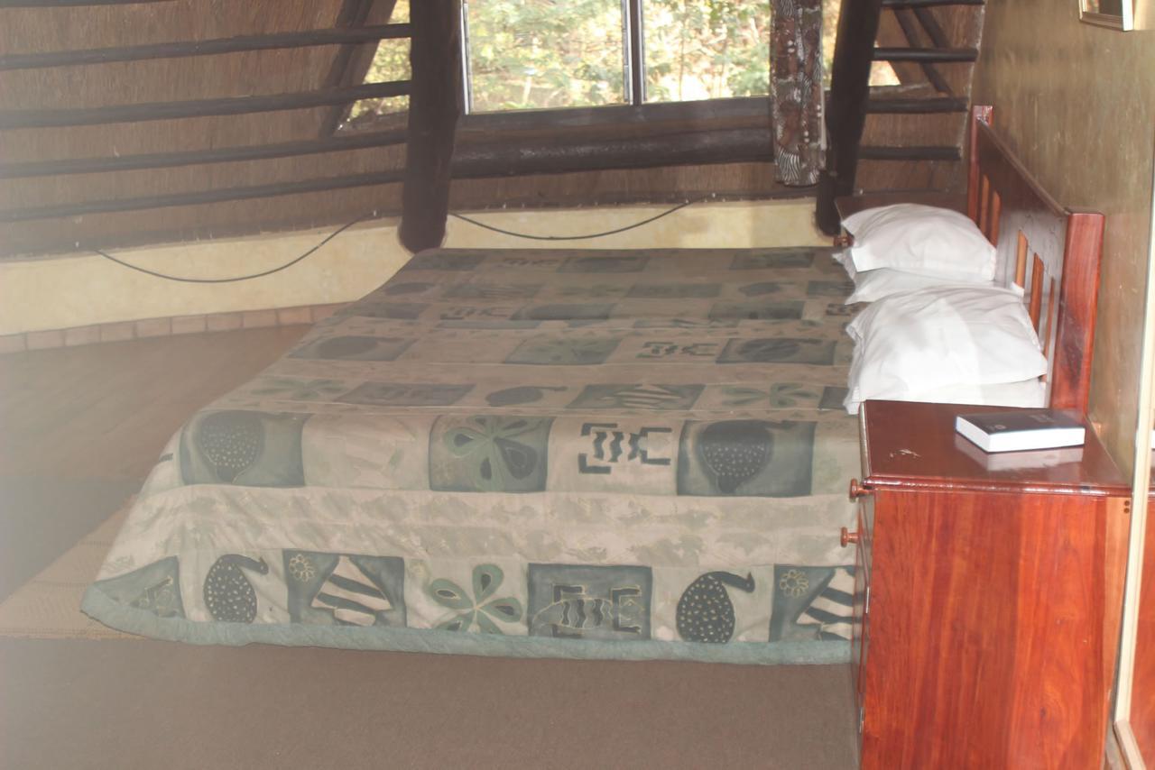 Mosi-Ua-Tunya Lodge Victoria Falls Exterior foto